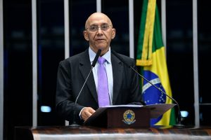 Reforma tributária deve ser pensada para diminuir as desigualdades, diz Confúcio
