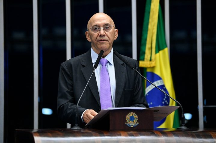 Reforma tributária deve ser pensada para diminuir as desigualdades, diz Confúcio